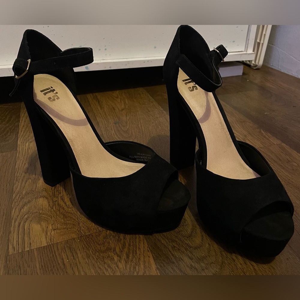 Simple black heels